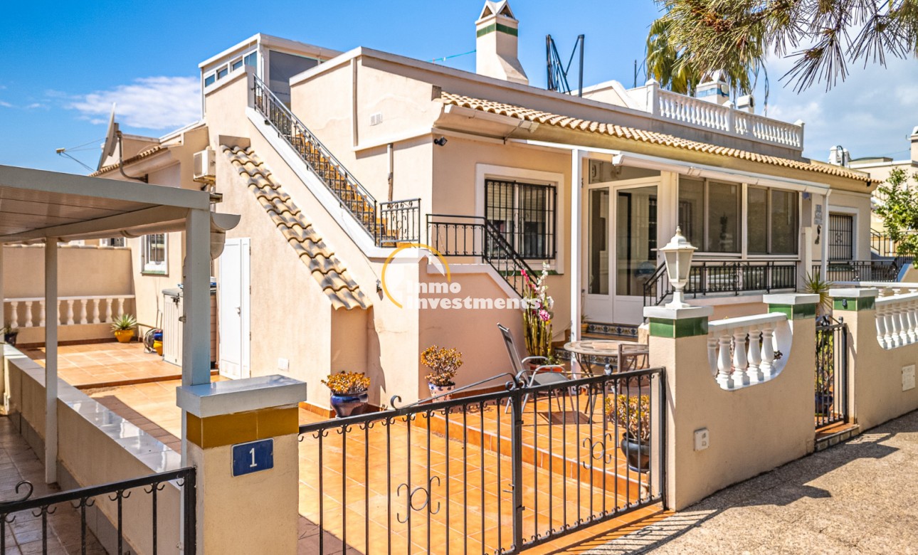 Resale - Quad House - Los Dolses