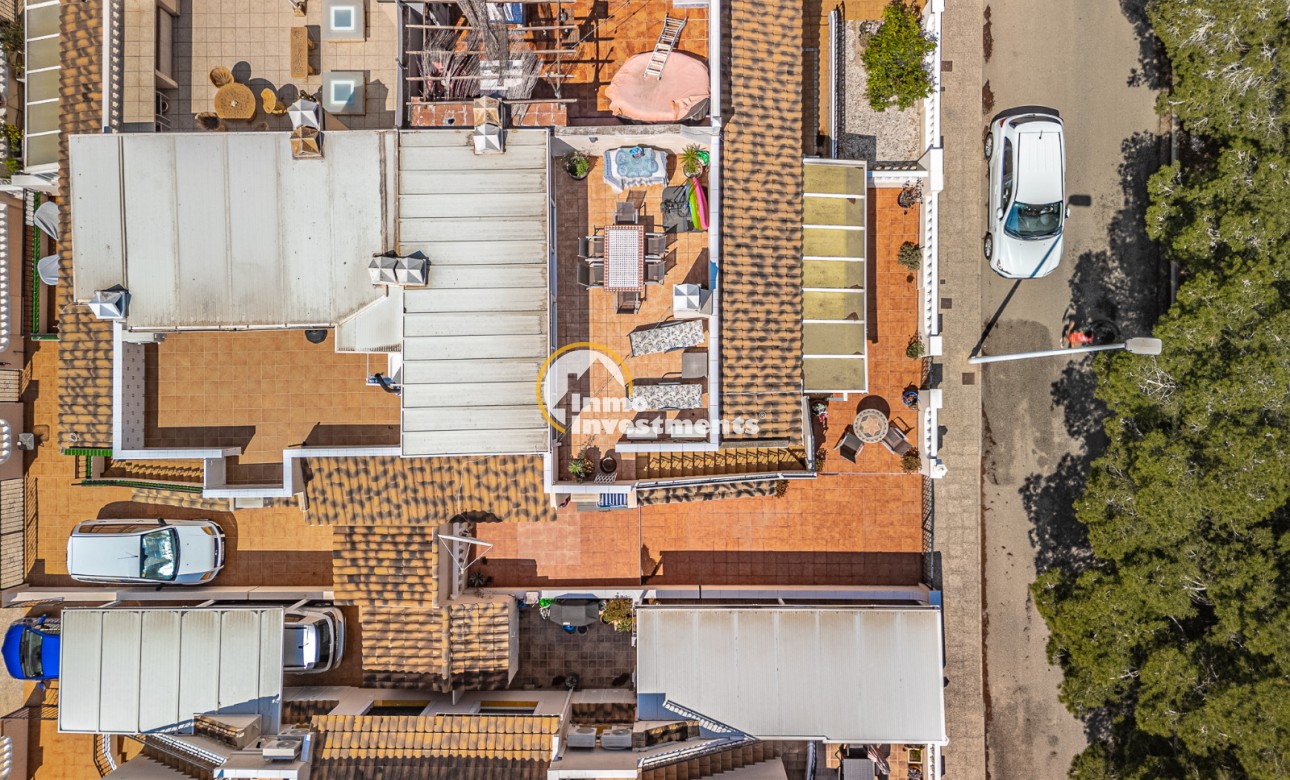 Resale - Quad House - Los Dolses