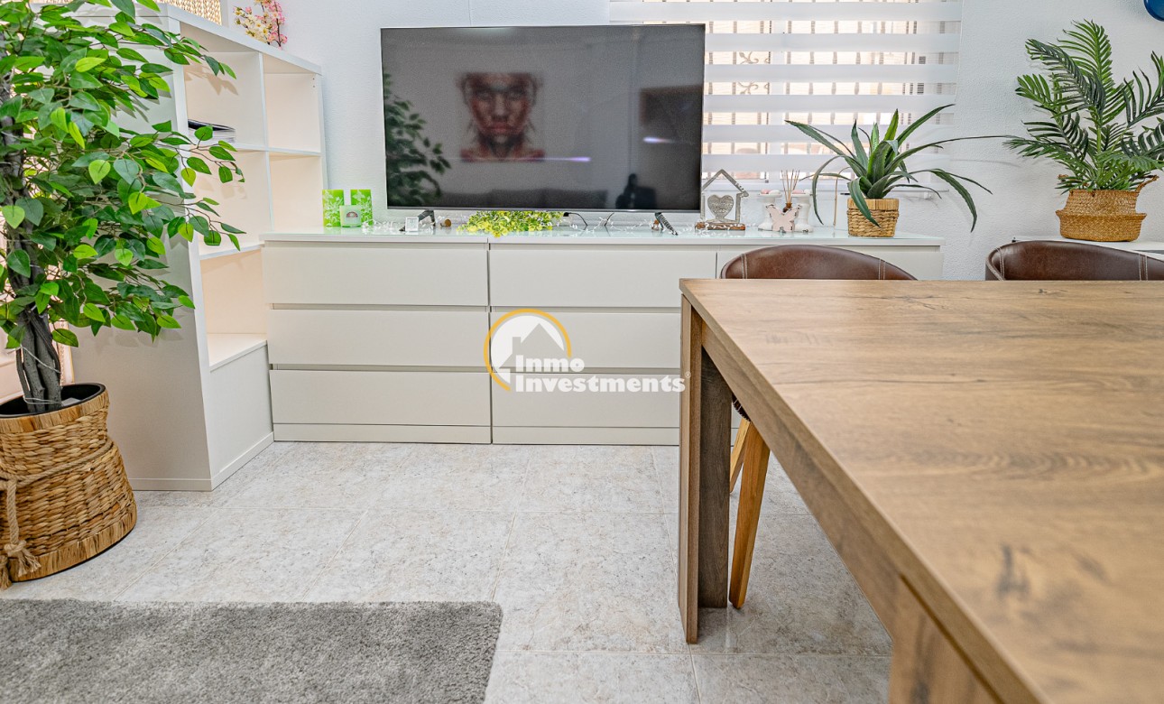 Resale - Villa - Villamartin - Montegolf