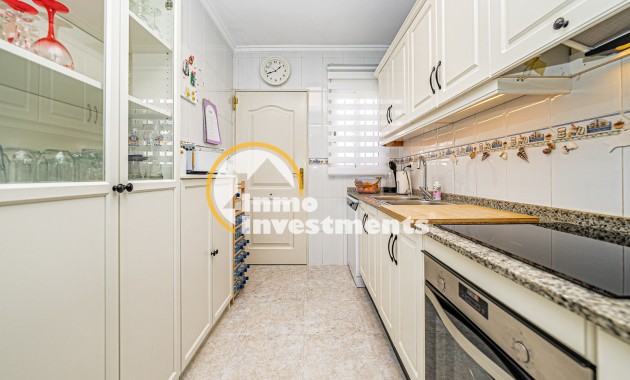 Resale - Villa - Villamartin - Montegolf