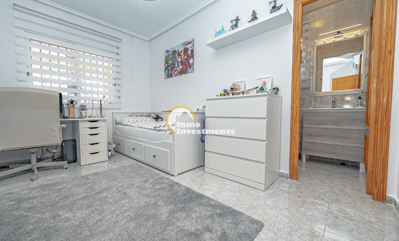 Resale - Villa - Villamartin - Montegolf