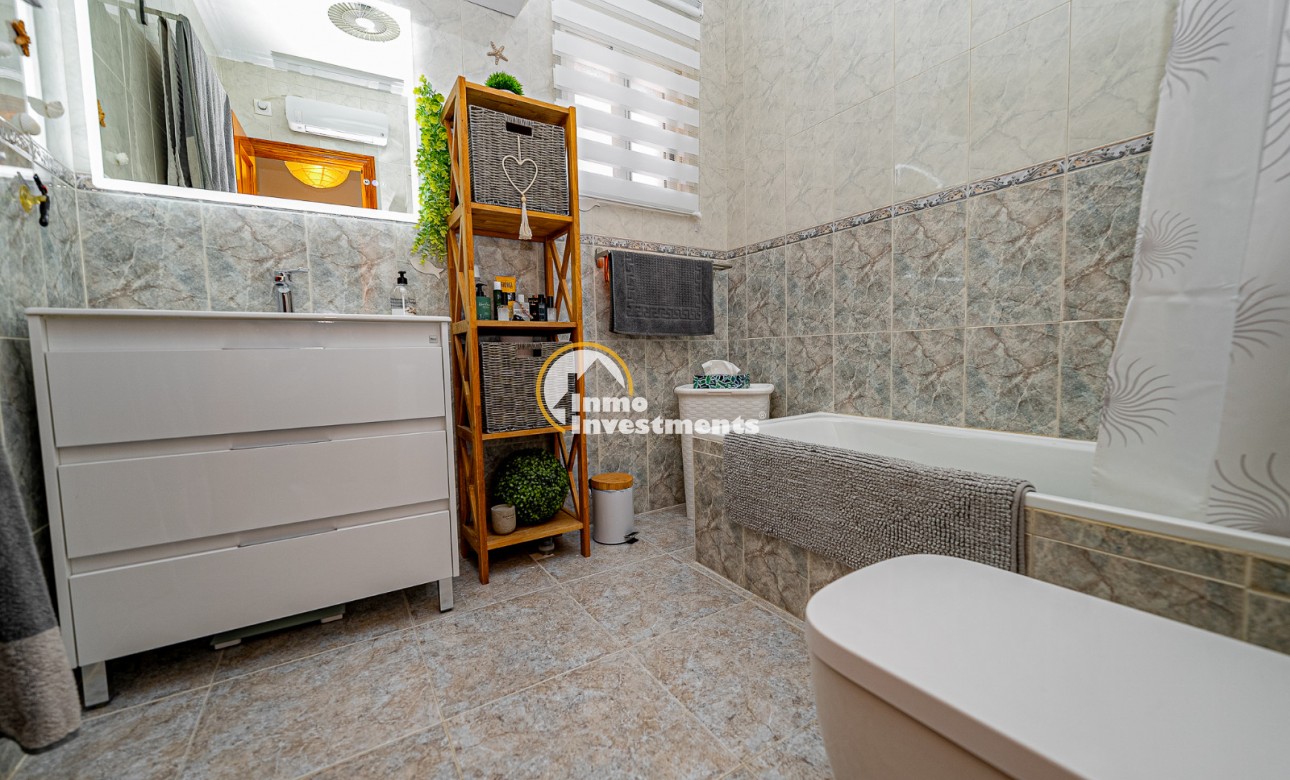 Resale - Villa - Villamartin - Montegolf