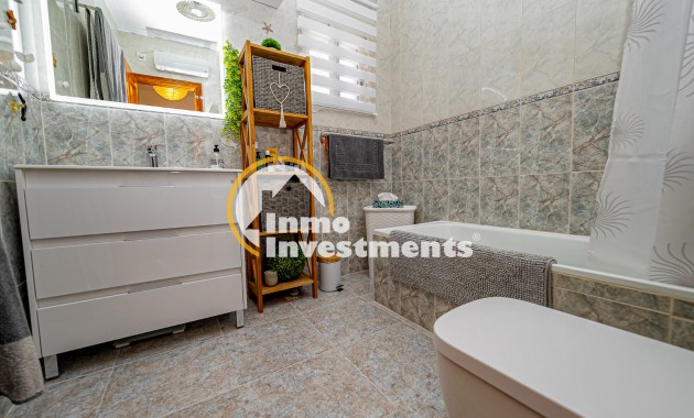 Resale - Villa - Villamartin - Montegolf