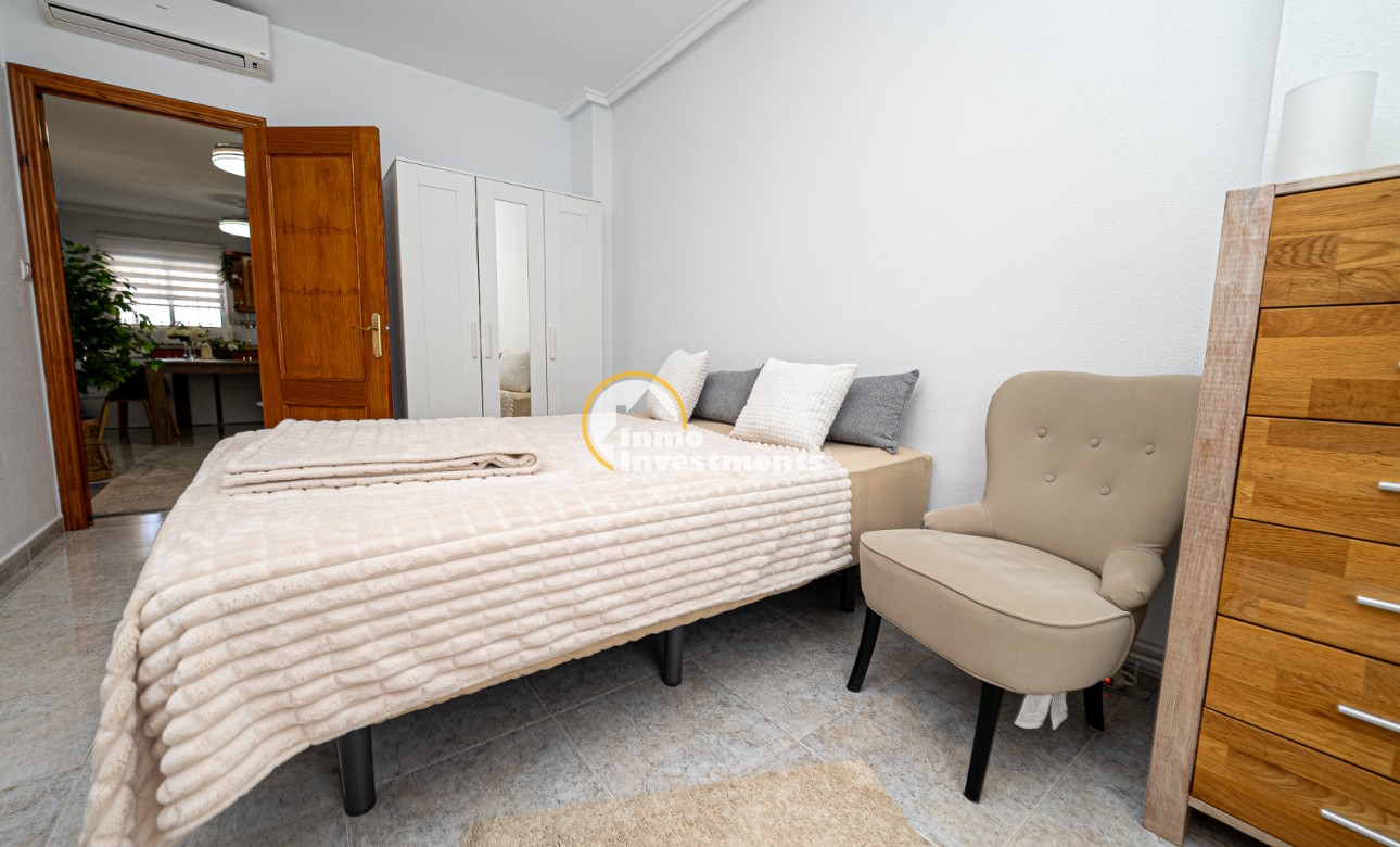 Resale - Villa - Villamartin - Montegolf