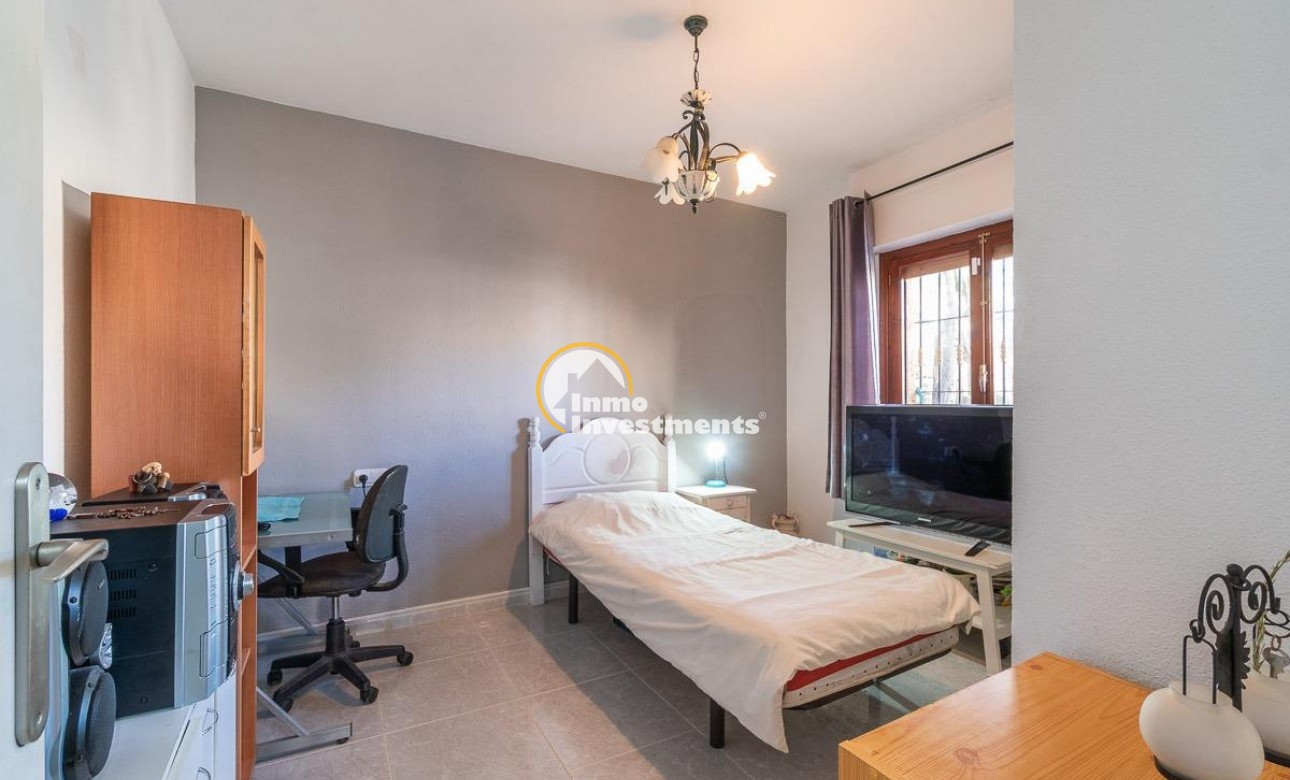 Reventa - Chalet independiente - Villamartin - Las Filipinas