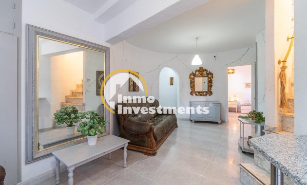 Reventa - Chalet independiente - Villamartin - Las Filipinas