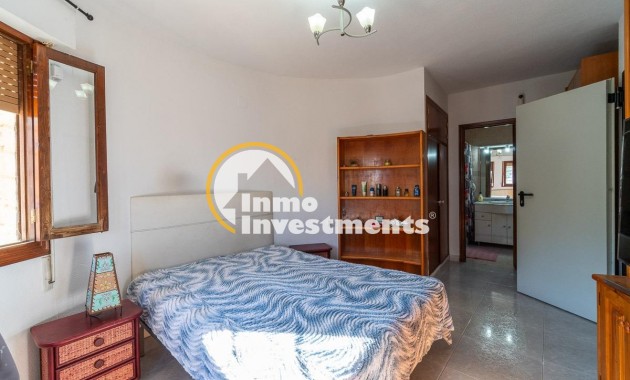Reventa - Chalet independiente - Villamartin - Las Filipinas