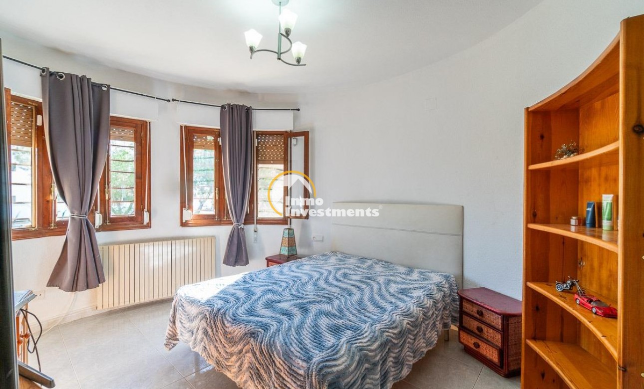 Reventa - Chalet independiente - Villamartin - Las Filipinas