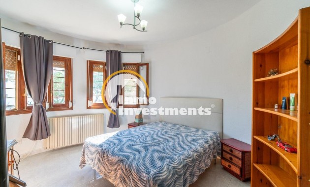 Reventa - Chalet independiente - Villamartin - Las Filipinas