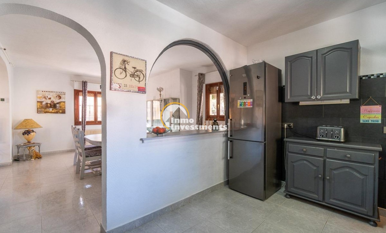 Reventa - Chalet independiente - Villamartin - Las Filipinas