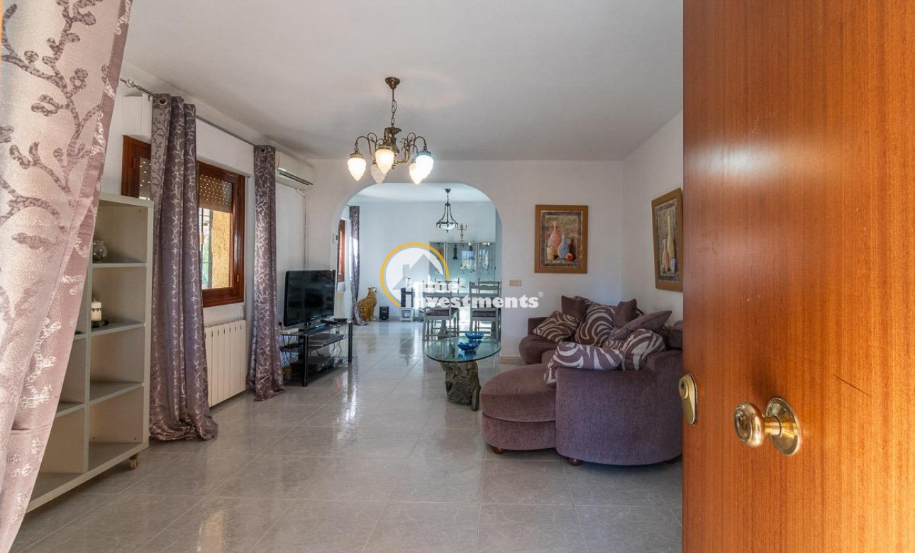 Reventa - Chalet independiente - Villamartin - Las Filipinas