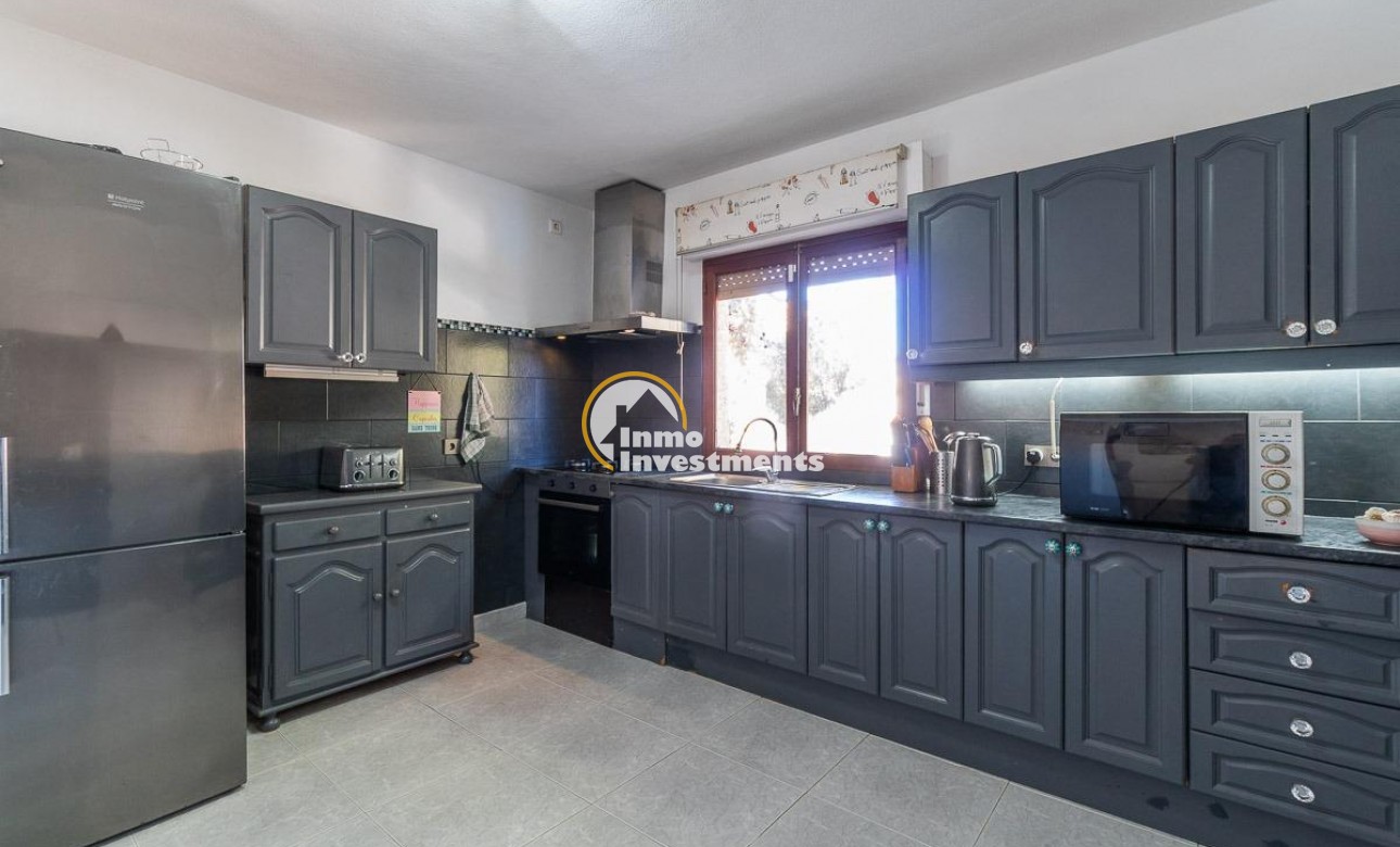 Reventa - Chalet independiente - Villamartin - Las Filipinas