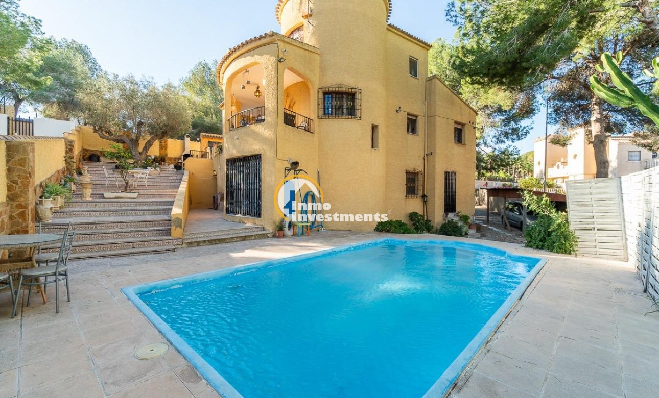 Reventa - Chalet independiente - Villamartin - Las Filipinas