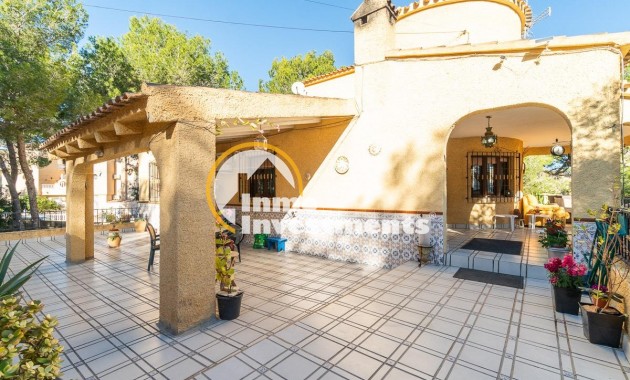 Reventa - Chalet independiente - Villamartin - Las Filipinas