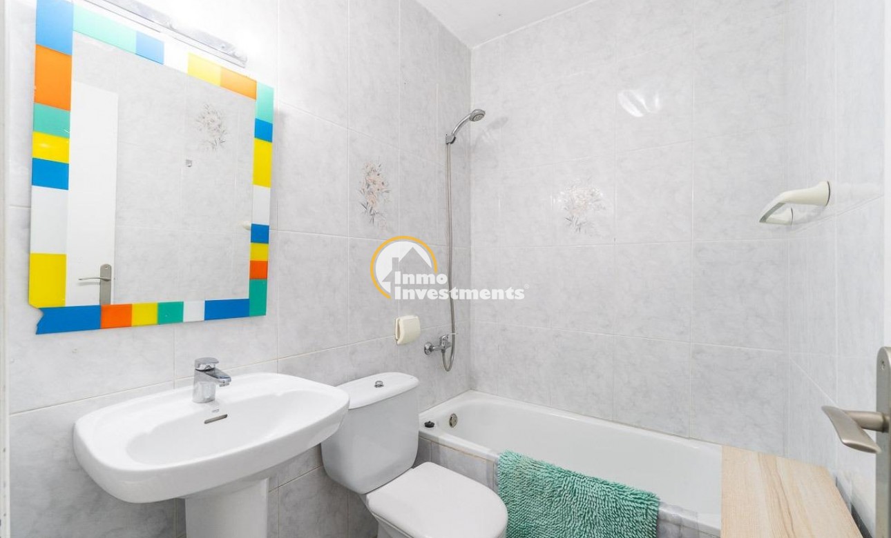 Reventa - Chalet independiente - Villamartin - Las Filipinas