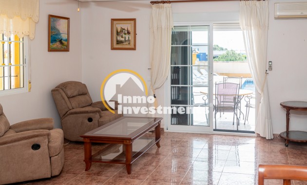 Resale - Villa - La Zenia