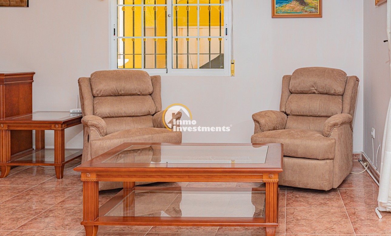 Resale - Villa - La Zenia