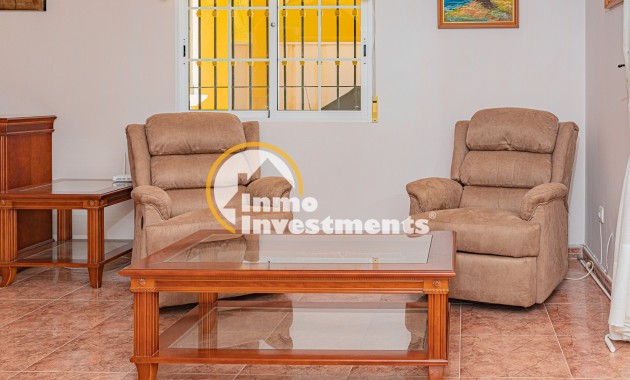 Resale - Villa - La Zenia