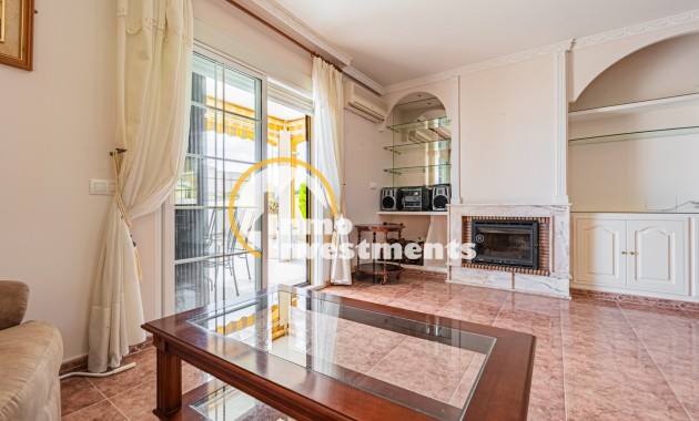 Resale - Villa - La Zenia