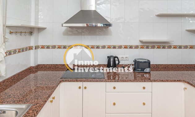 Resale - Villa - La Zenia