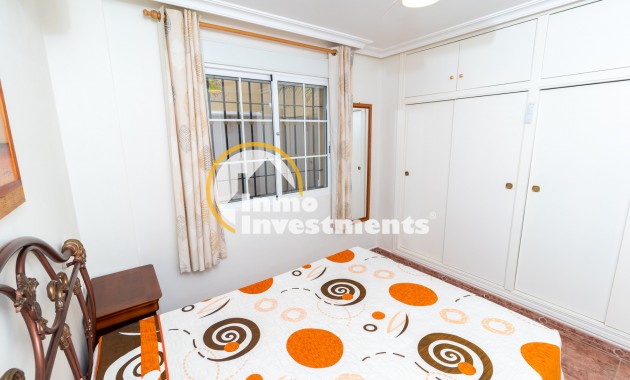 Resale - Villa - La Zenia