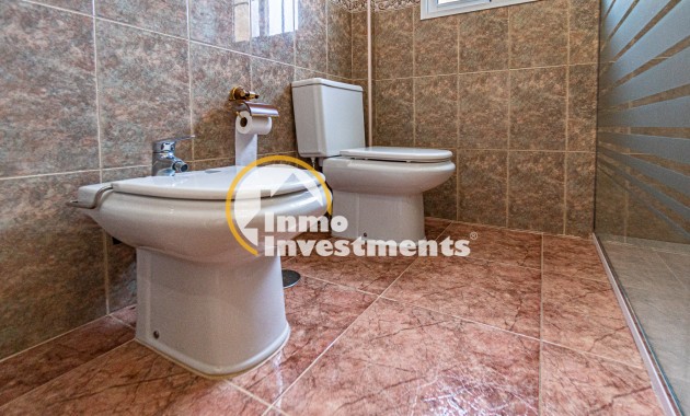 Resale - Villa - La Zenia