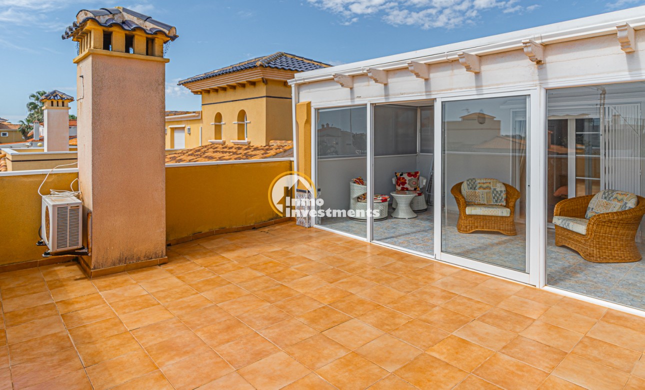 Resale - Villa - La Zenia