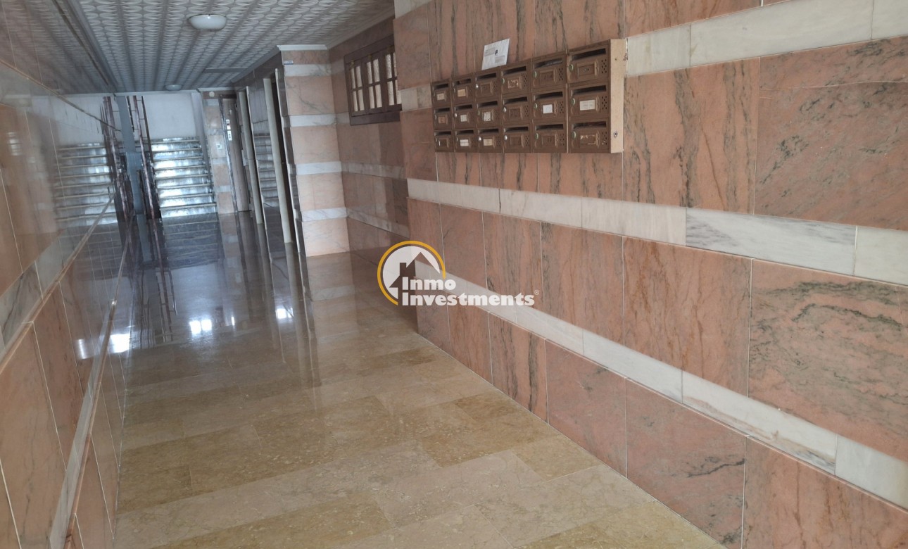 Resale - Apartment - Torrevieja - Beach