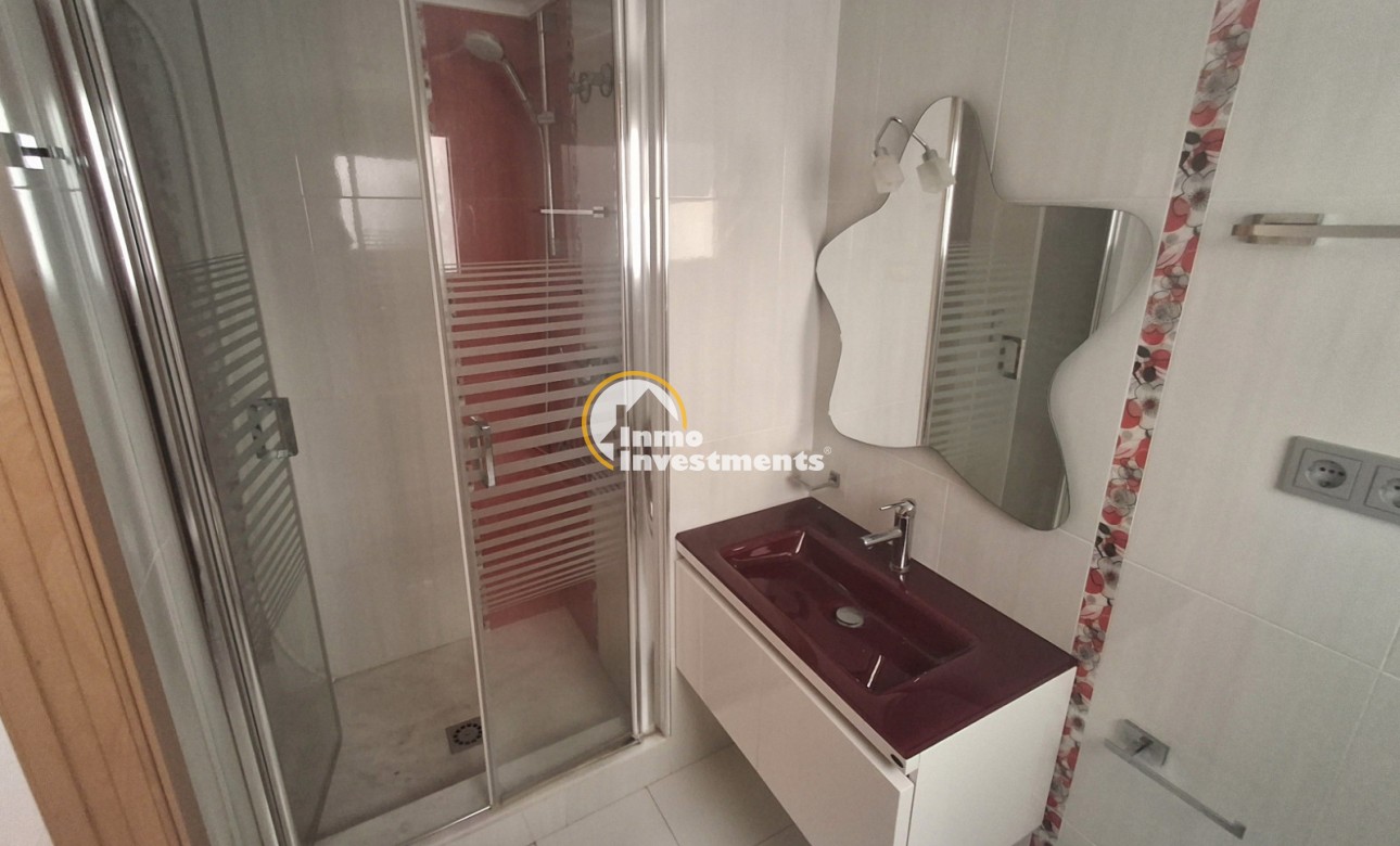 Resale - Apartment - Torrevieja - Beach