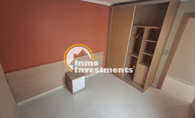Resale - Apartment - Torrevieja - Beach