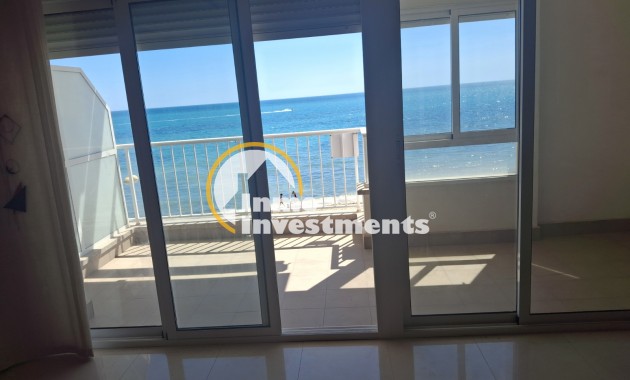 Resale - Apartment - Torrevieja - Beach