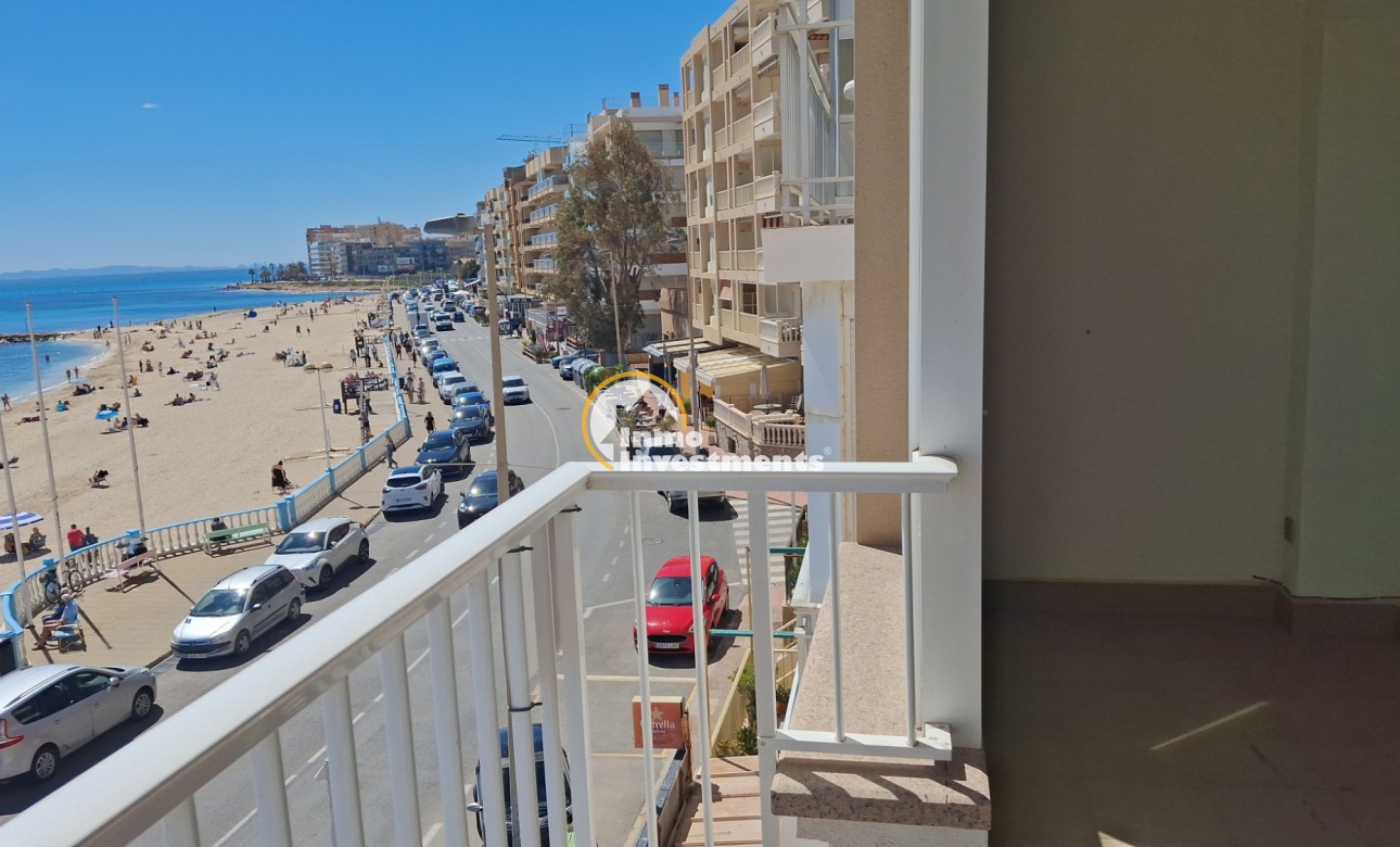Resale - Apartment - Torrevieja - Beach