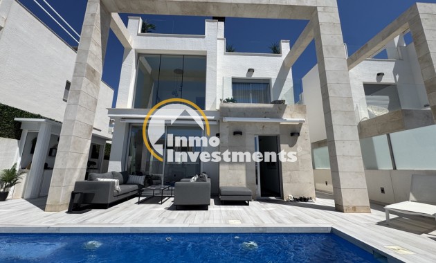 Bestaande bouw - Villa - Lomas de Cabo Roig