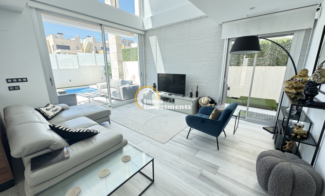 Bestaande bouw - Villa - Lomas de Cabo Roig