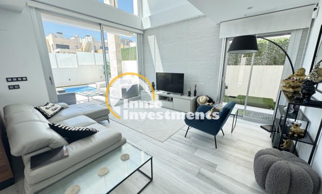 Bestaande bouw - Villa - Lomas de Cabo Roig