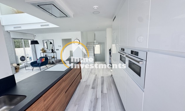 Bestaande bouw - Villa - Lomas de Cabo Roig