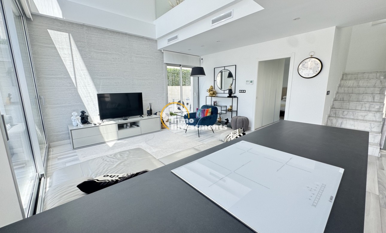 Bestaande bouw - Villa - Lomas de Cabo Roig