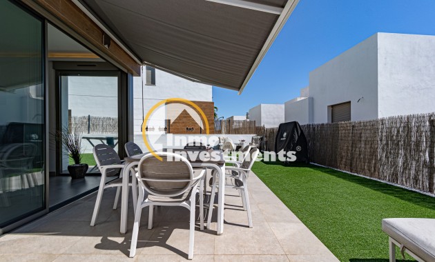 Reventa - Chalet independiente - Villamartin - Pau 26