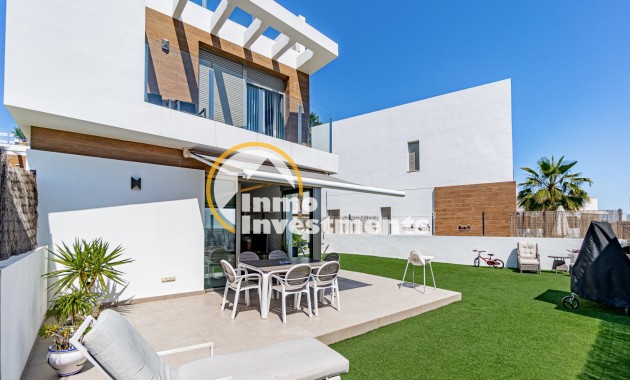 Reventa - Chalet independiente - Villamartin - Pau 26