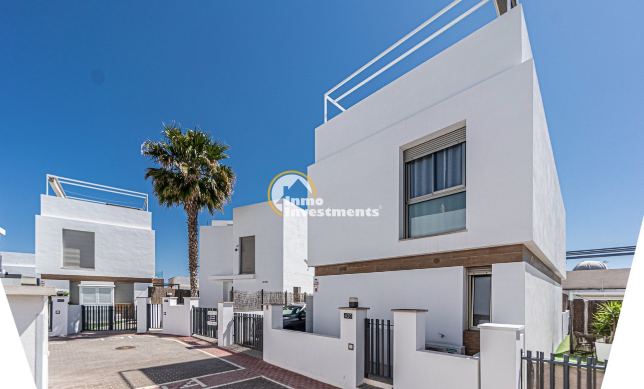 Reventa - Chalet independiente - Villamartin - Pau 26