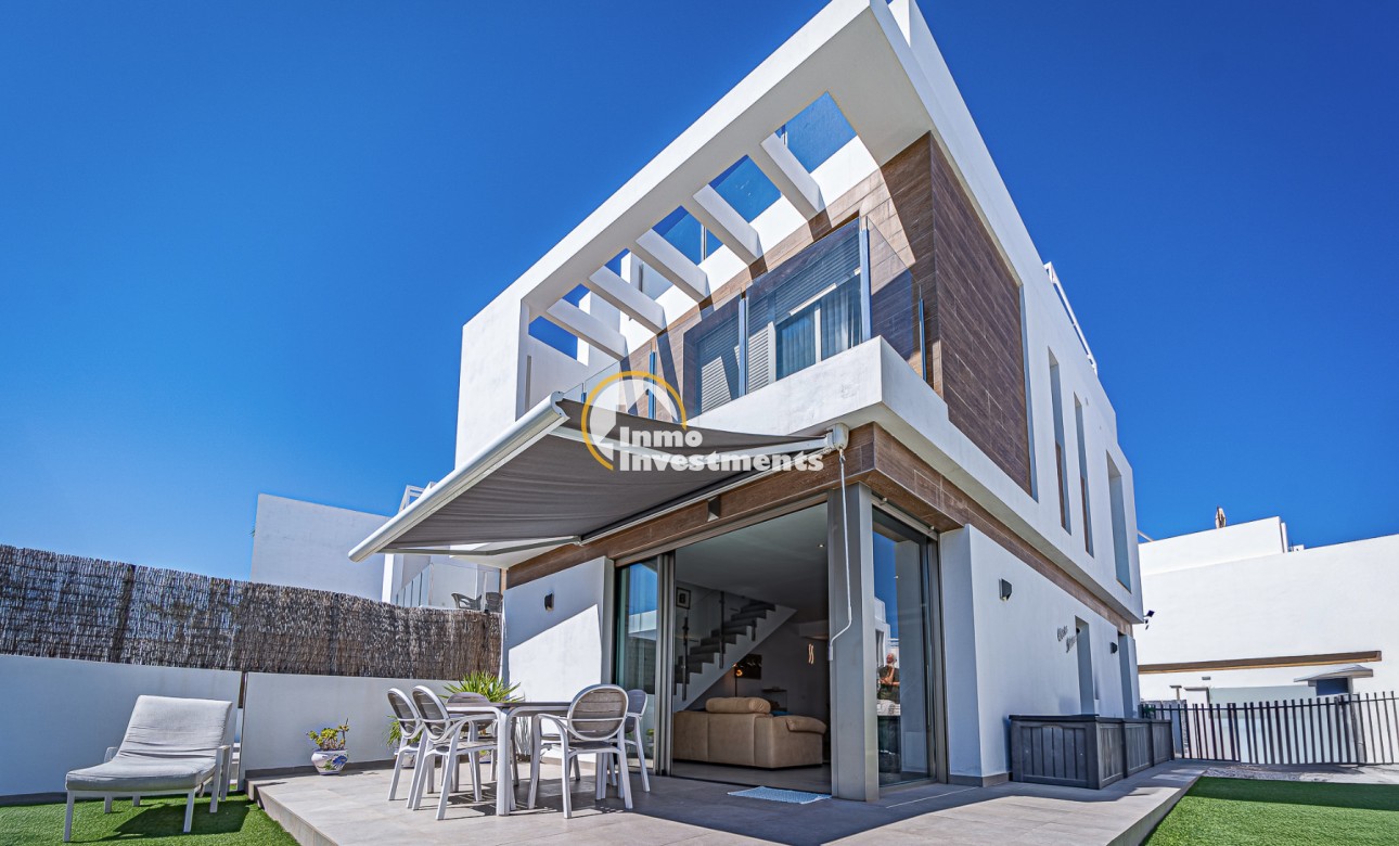 Reventa - Chalet independiente - Villamartin - Pau 26