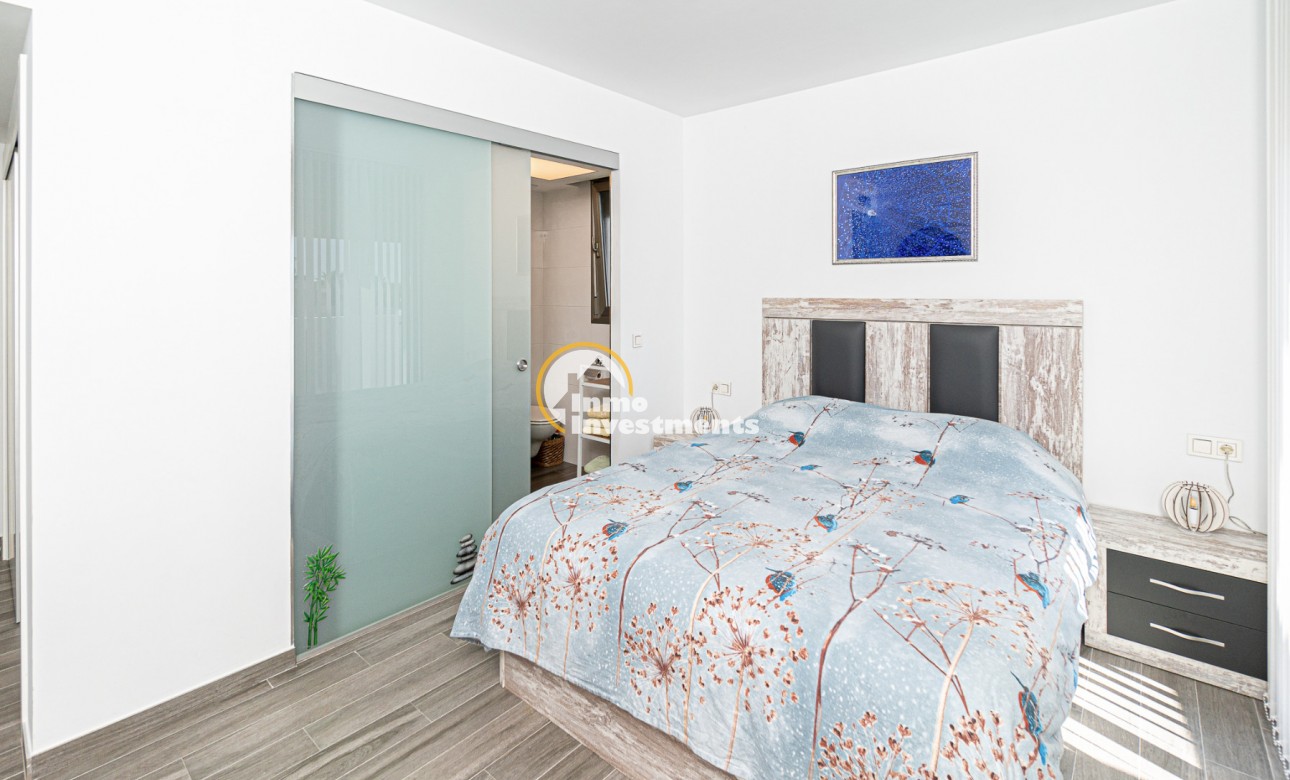 Reventa - Chalet independiente - Villamartin - Pau 26