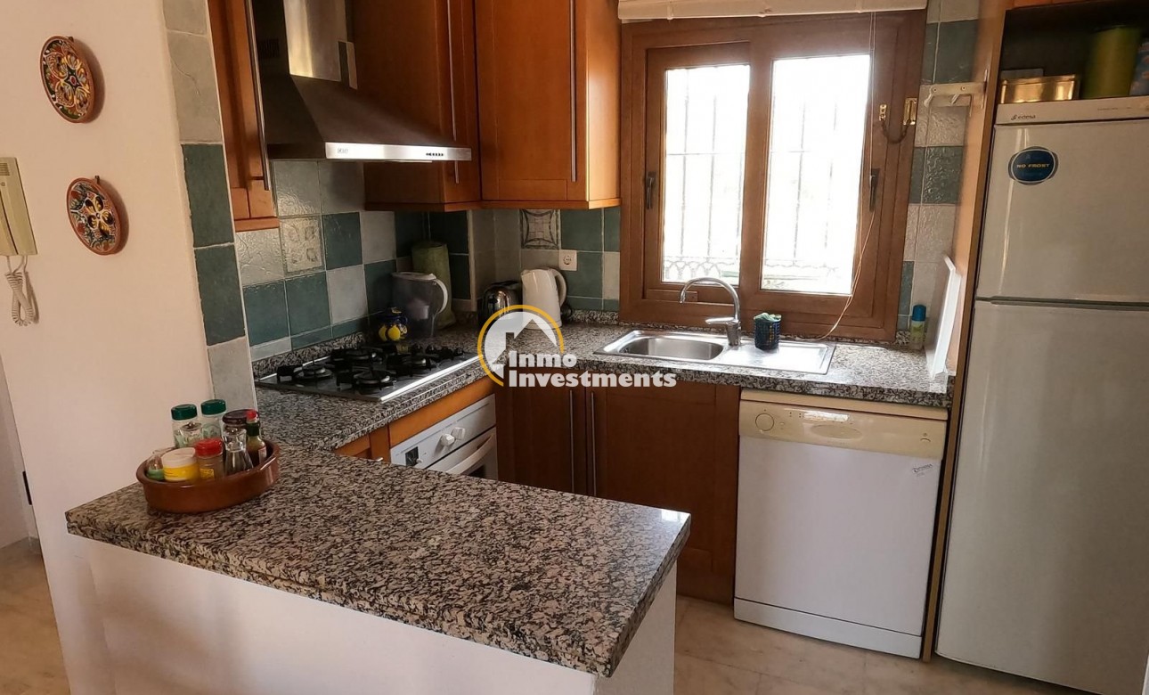 Resale - Apartment - Algorfa
