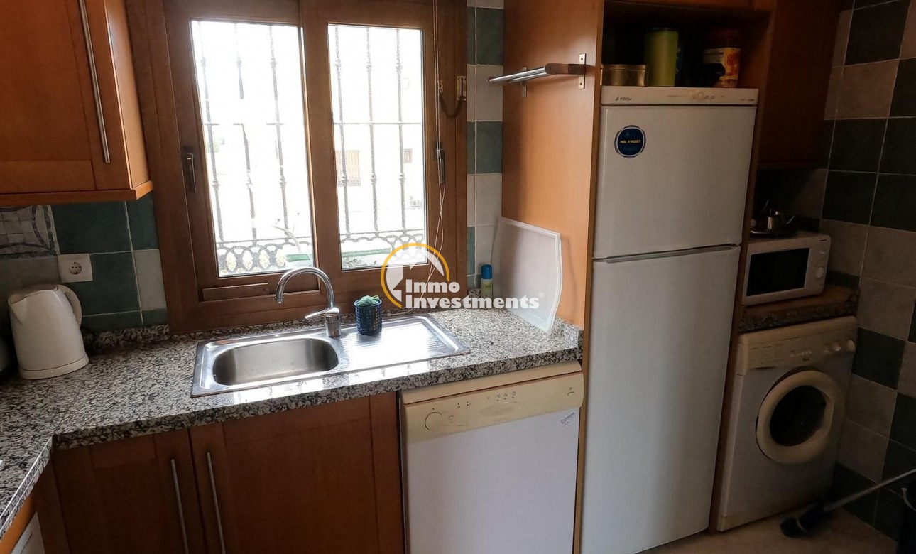 Resale - Apartment - Algorfa