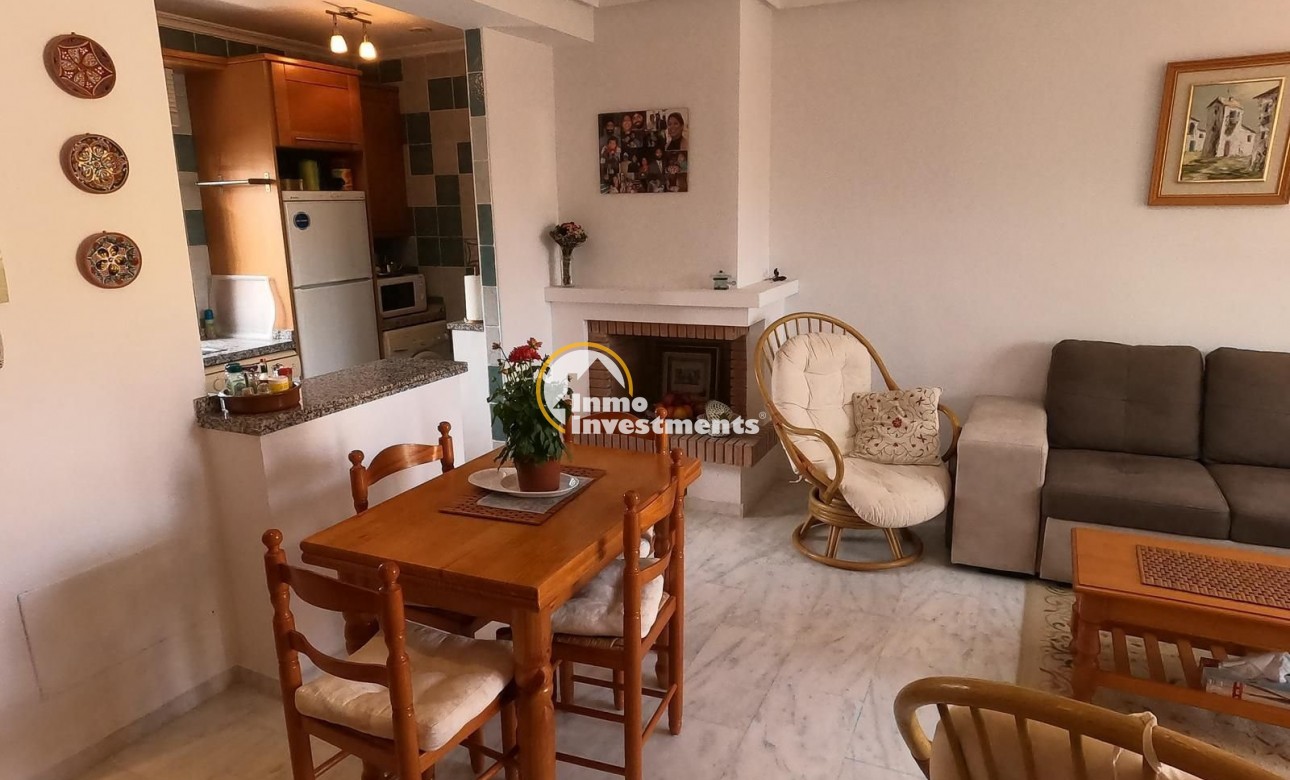Resale - Apartment - Algorfa
