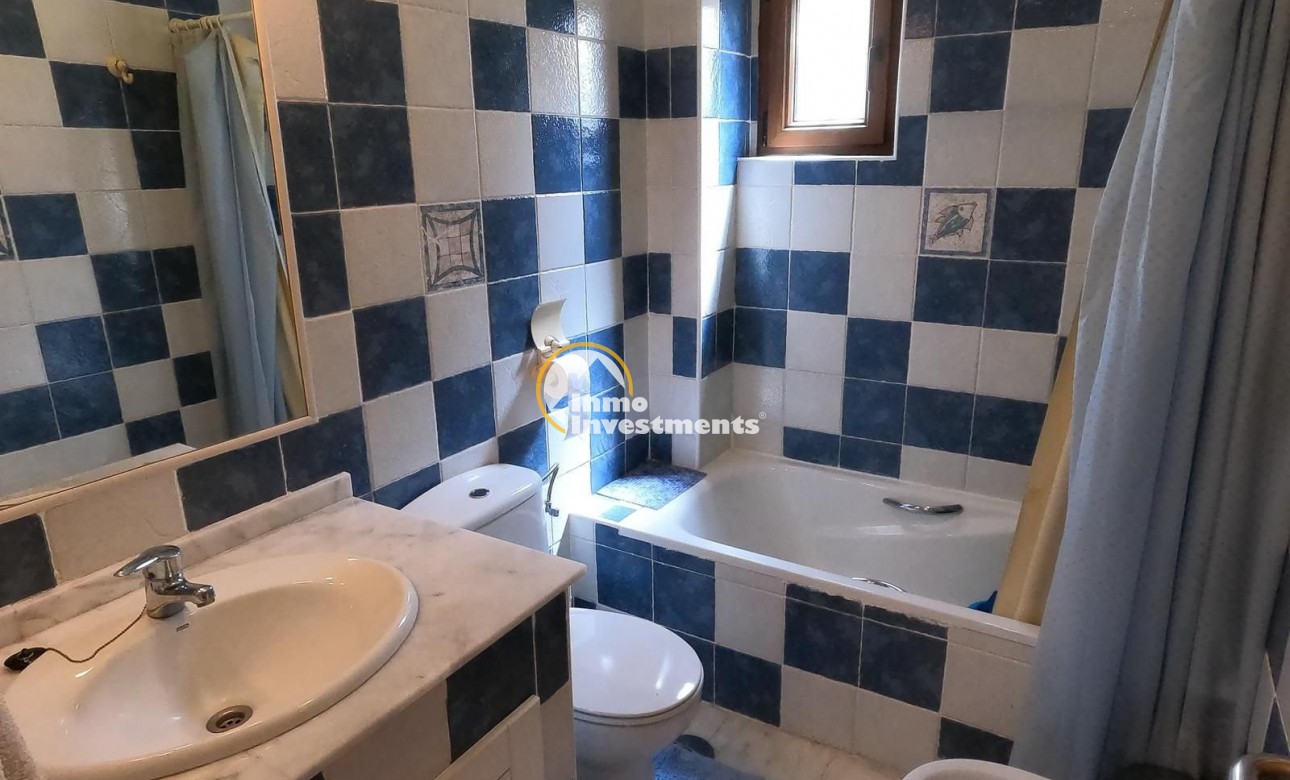 Resale - Apartment - Algorfa
