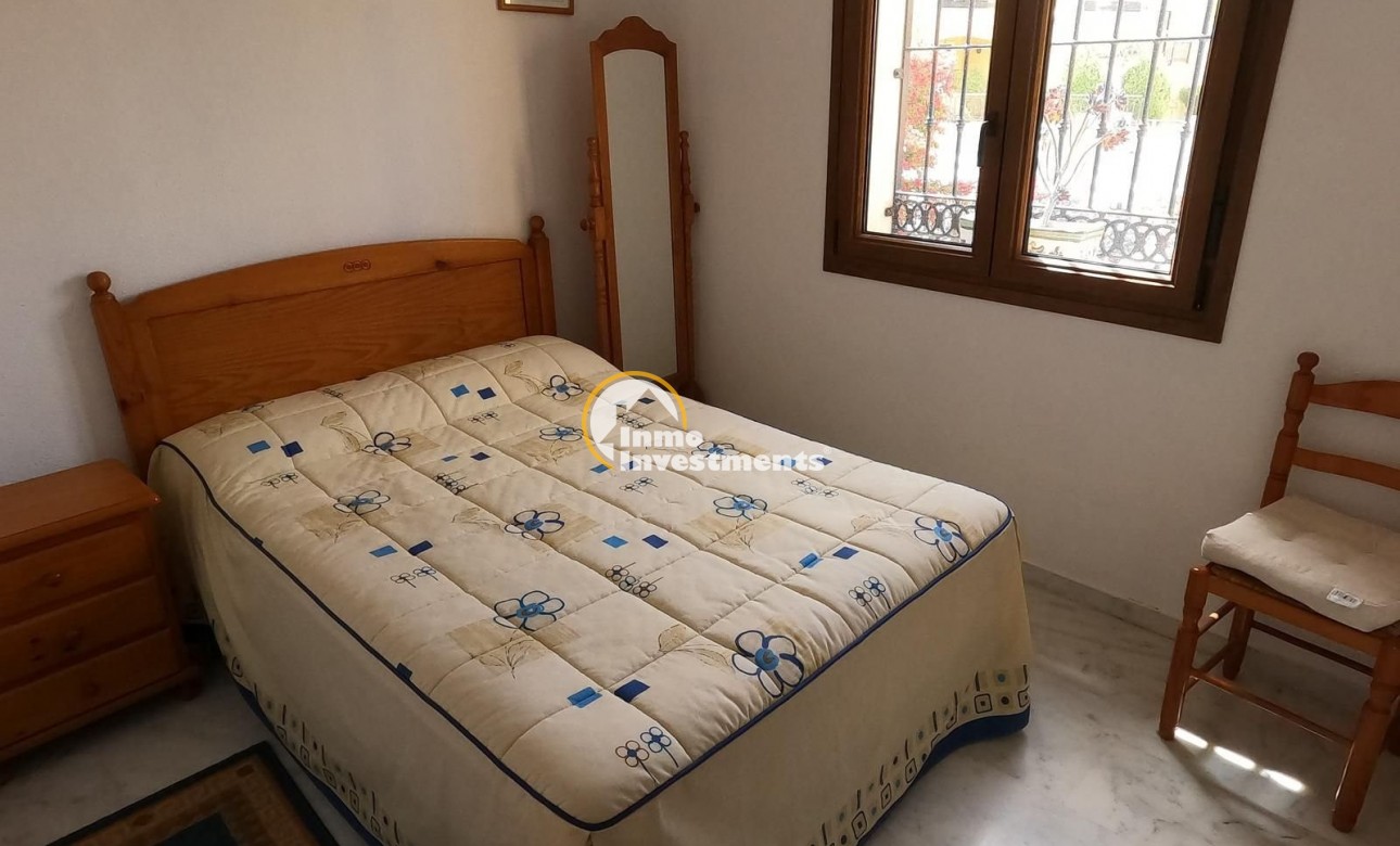 Resale - Apartment - Algorfa