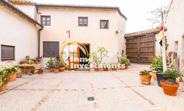 Till salu - village house - Los Martinez Del Puerto - Los Martínez del Puerto