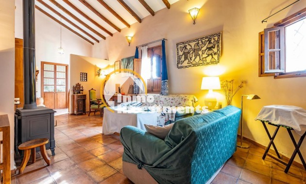 Till salu - village house - Los Martinez Del Puerto - Los Martínez del Puerto