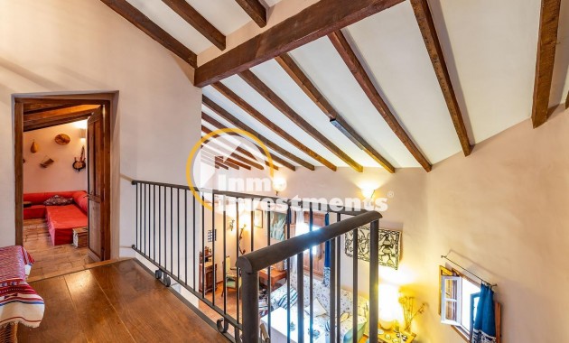 Till salu - village house - Los Martinez Del Puerto - Los Martínez del Puerto